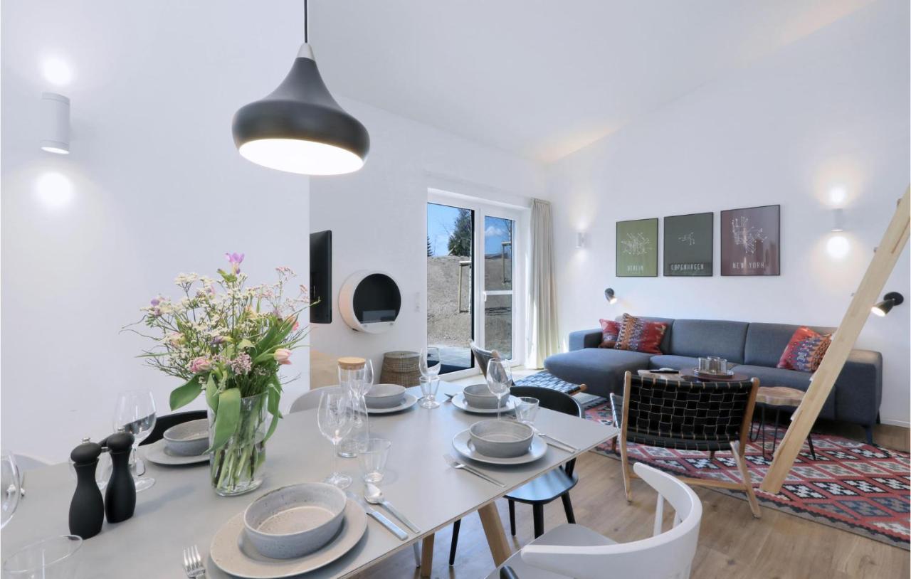 Beautiful Home In Lembruch-Duemmer See With Wifi ภายนอก รูปภาพ